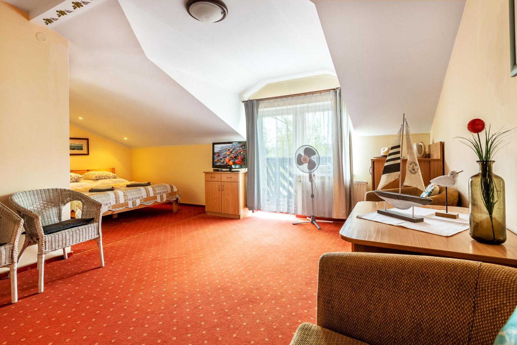 Hotel Roza Wiatrow Władysławowo Pokoj fotografie